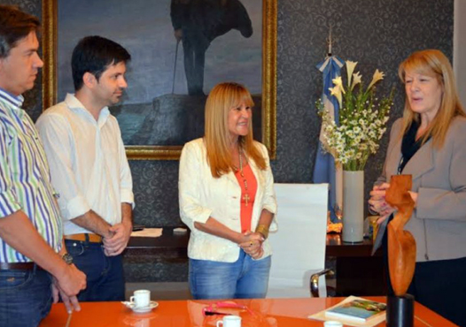 STOLBIZER PASÓ POR CHACO Y DIO SU APOYO A AÍDA AYALA